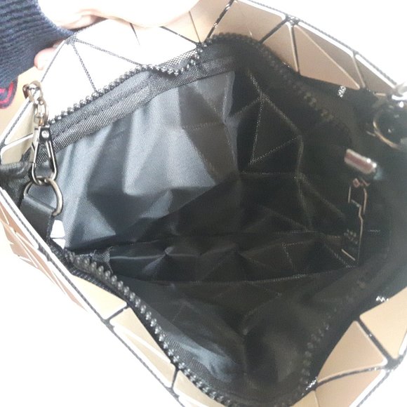 Geometric Coppery KGB Purse with 2 chain options! - Picture 3 of 4